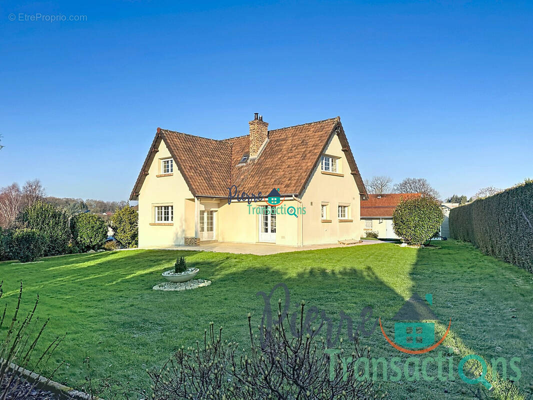 Maison à LILLEBONNE