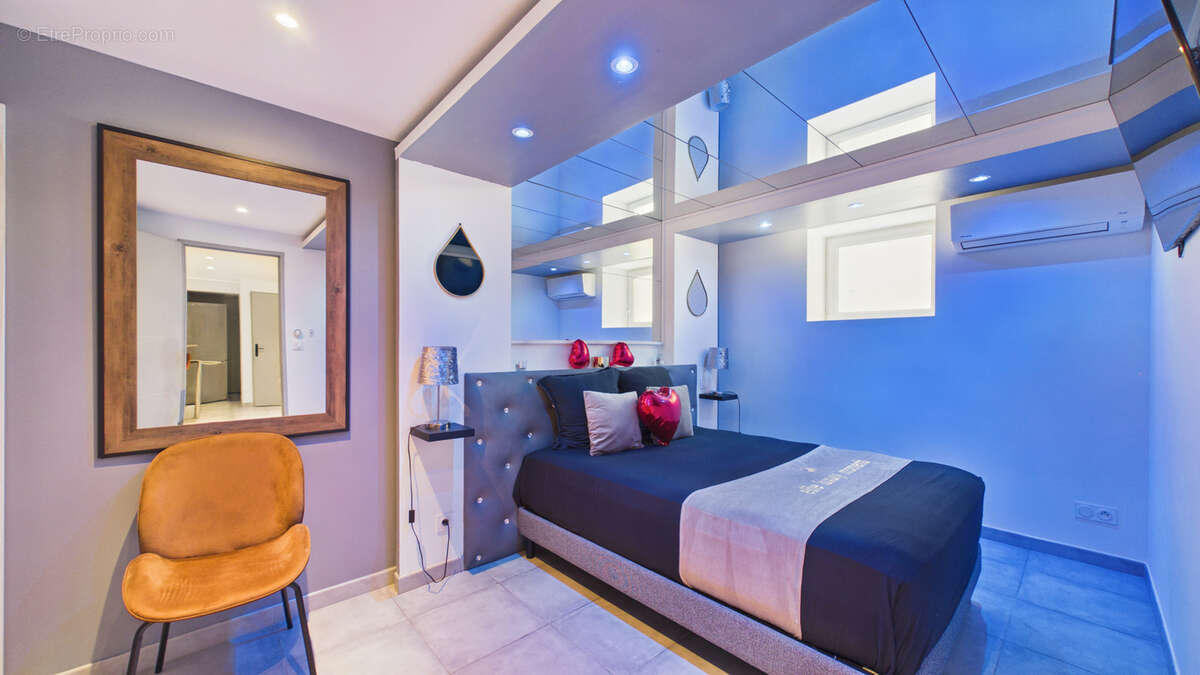 Appartement à POMEROLS