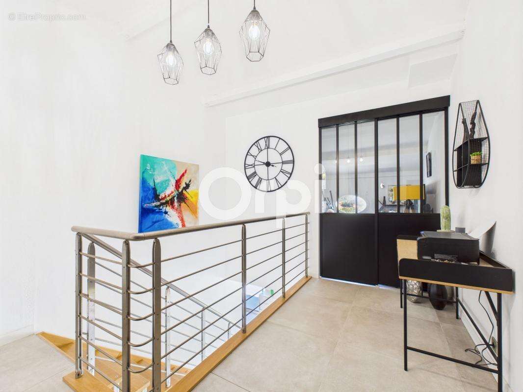 Maison à MANDELIEU-LA-NAPOULE