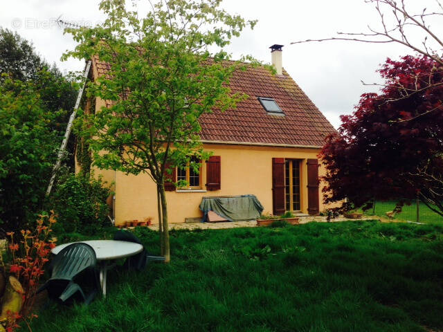 Maison 89 m² à Aumale  - photo 2