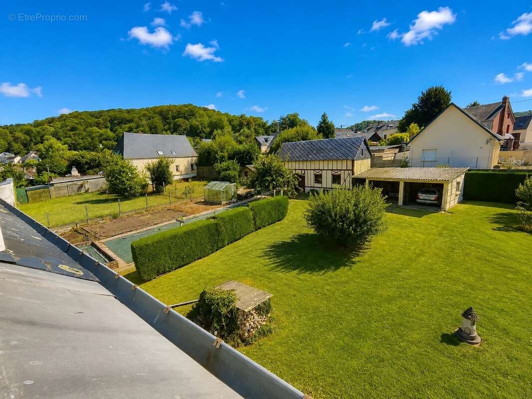  À Vendre – Maison énorme potentiel - photo 22