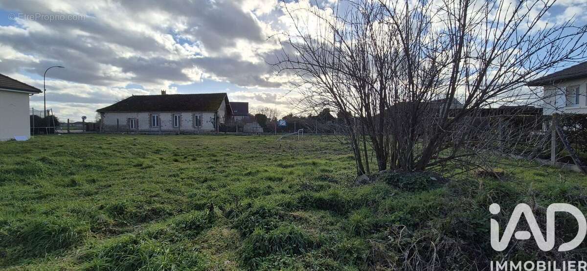 Photo 3 - Terrain à SAINT-THIBAULT