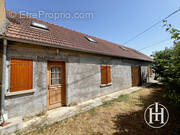 Maison à CHALIVOY-MILON