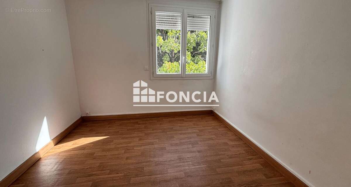 Appartement à SAINT-SEBASTIEN-SUR-LOIRE