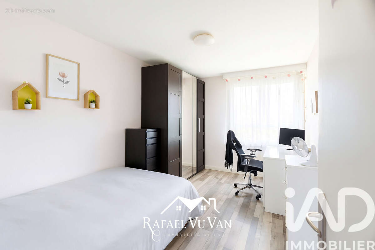 Photo 9 - Appartement à SURVILLIERS