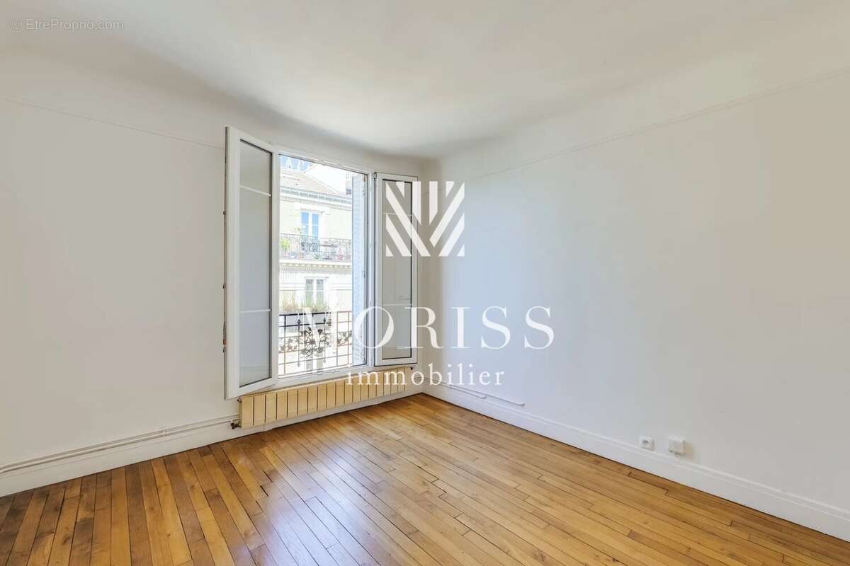Appartement à LEVALLOIS-PERRET