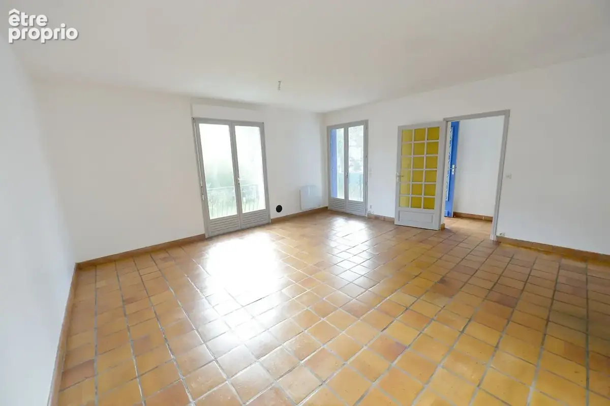 Maison 160 m² à Saint-Georges-De-Didonne  - photo 4