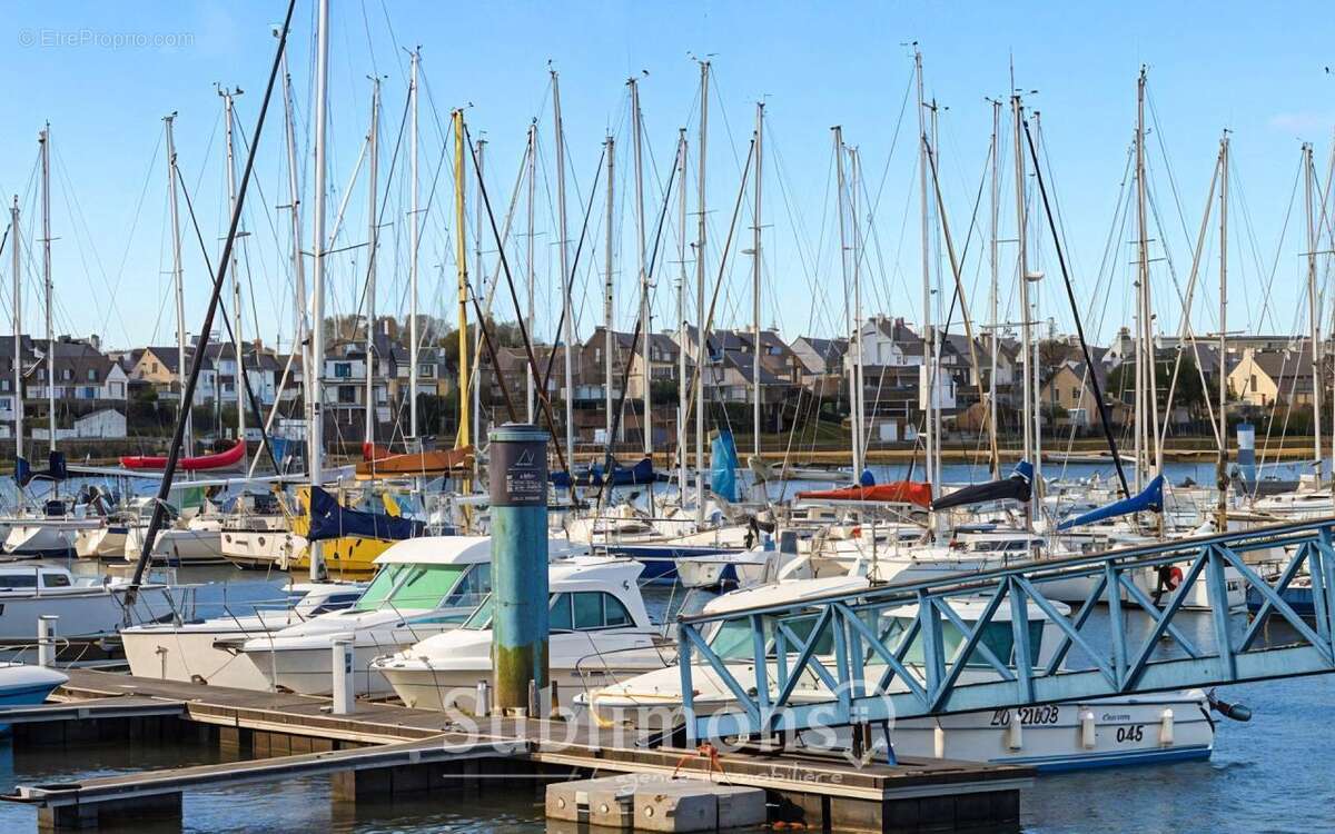 Maison à PORT-LOUIS