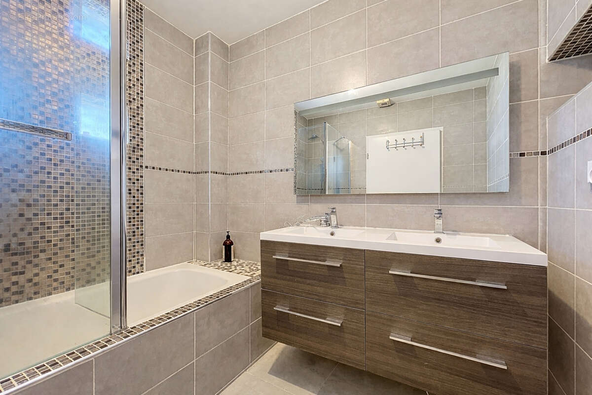 Maison à SAINT-ORENS-DE-GAMEVILLE