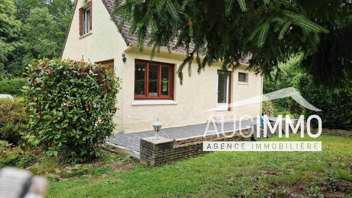 Maison à CORMEILLES