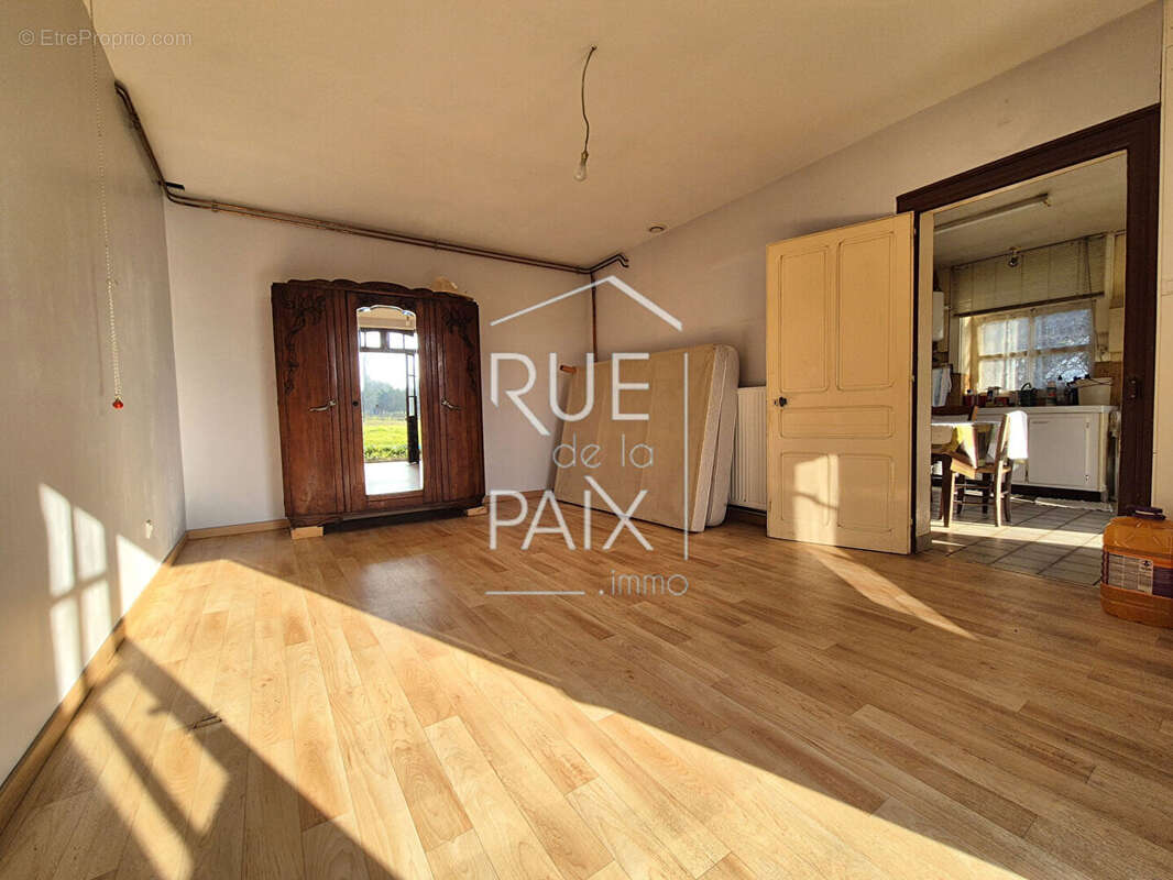 Maison à VERRUE