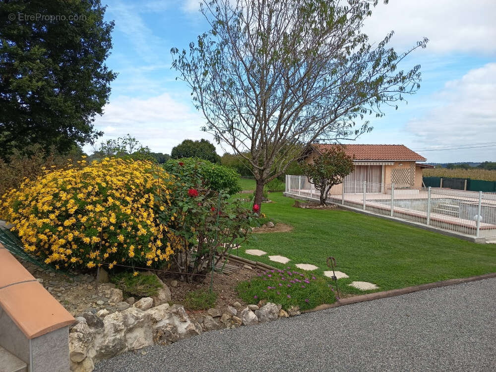Maison à L'ISLE-EN-DODON