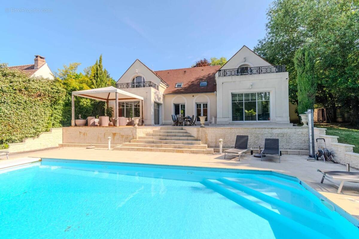 Maison à MONTMORENCY