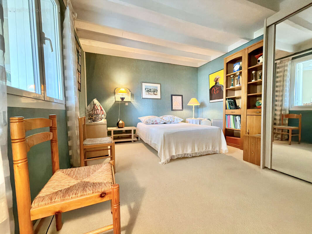 Maison à SAINT-SYLVESTRE-SUR-LOT