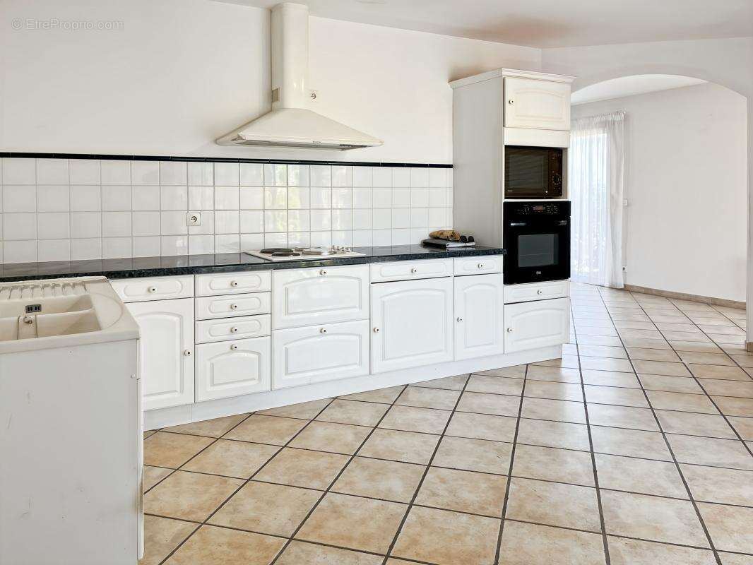 Vente villa T4 de plain pied à Marseillan cœur de ville - photo 6