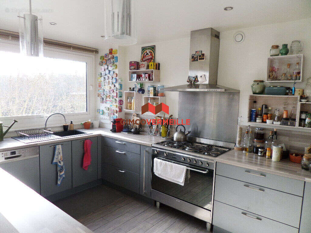 Appartement à LA CELLE-SAINT-CLOUD