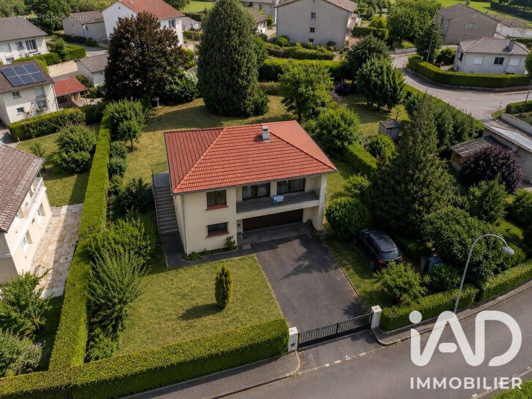 Photo 1 - Maison à BRIEY