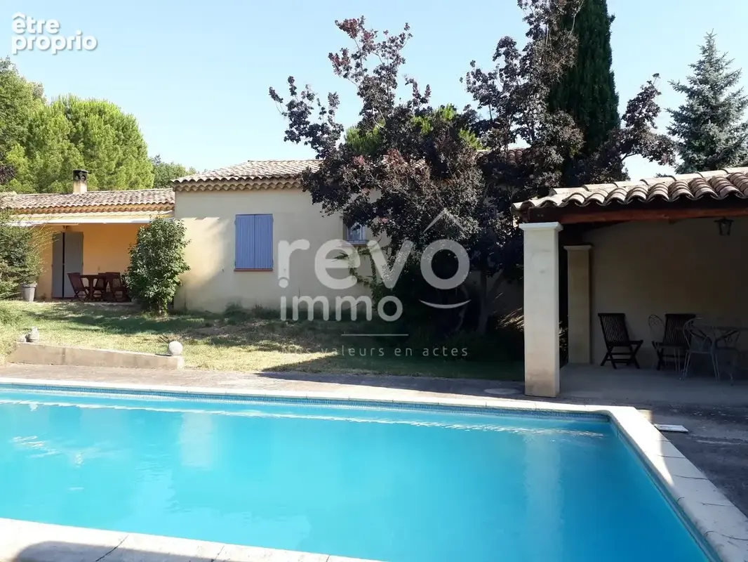 Vivre de plain-pied, au calme, avec piscine et jardin arboré ! - photo 4