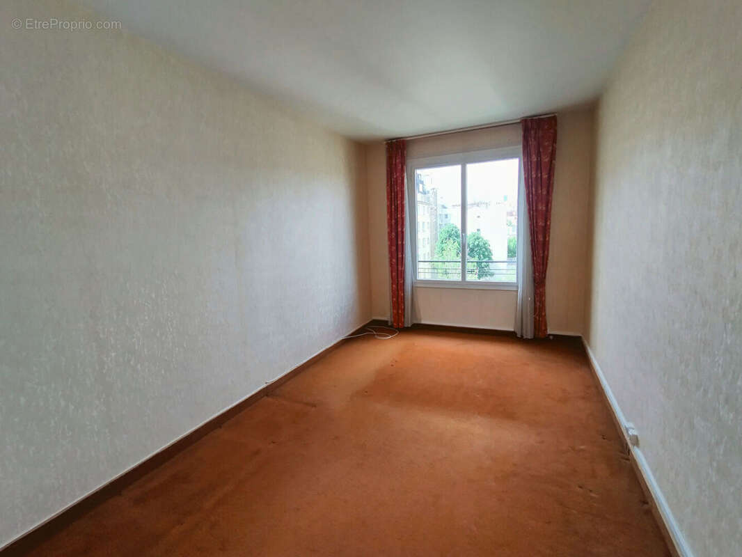 Appartement Neuilly Sur Seine 5 pièces 107 m2 - photo 8