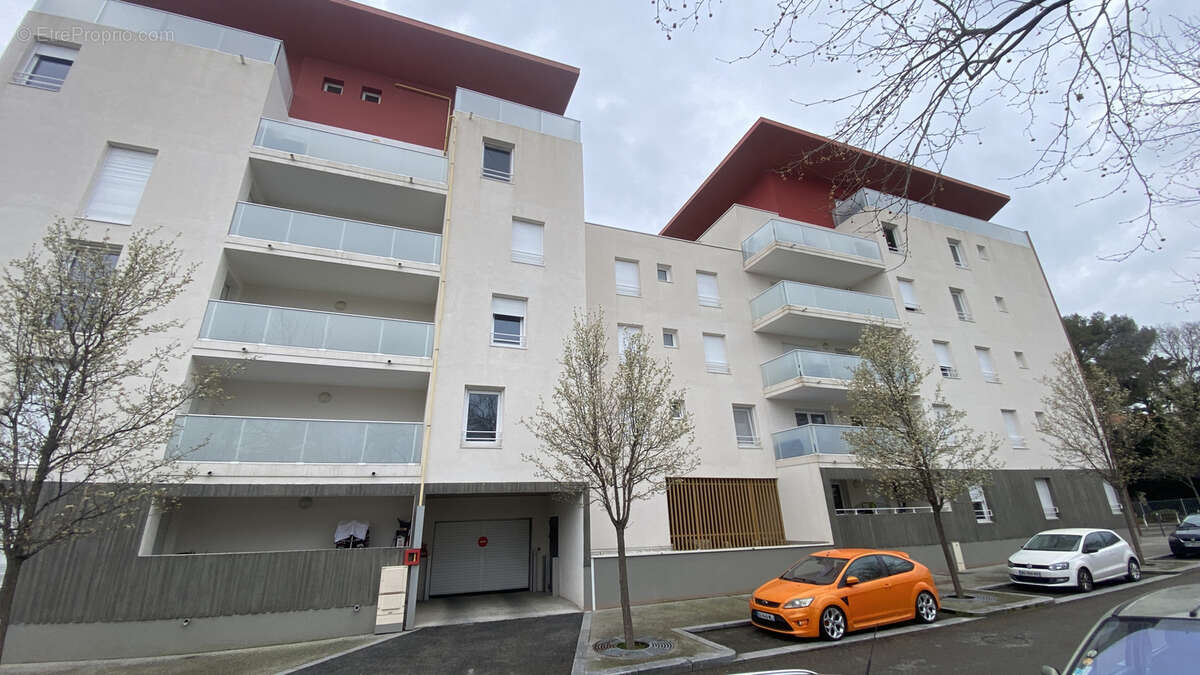 Appartement à NIMES