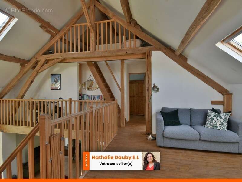 Ensemble de 3 maisons avec grande piscine, dans son écrin de verdure de 2,5 hectares - photo 2