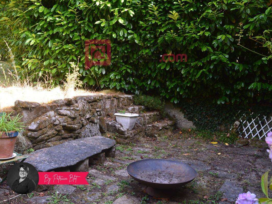 Maison à SAINT-GRAVE