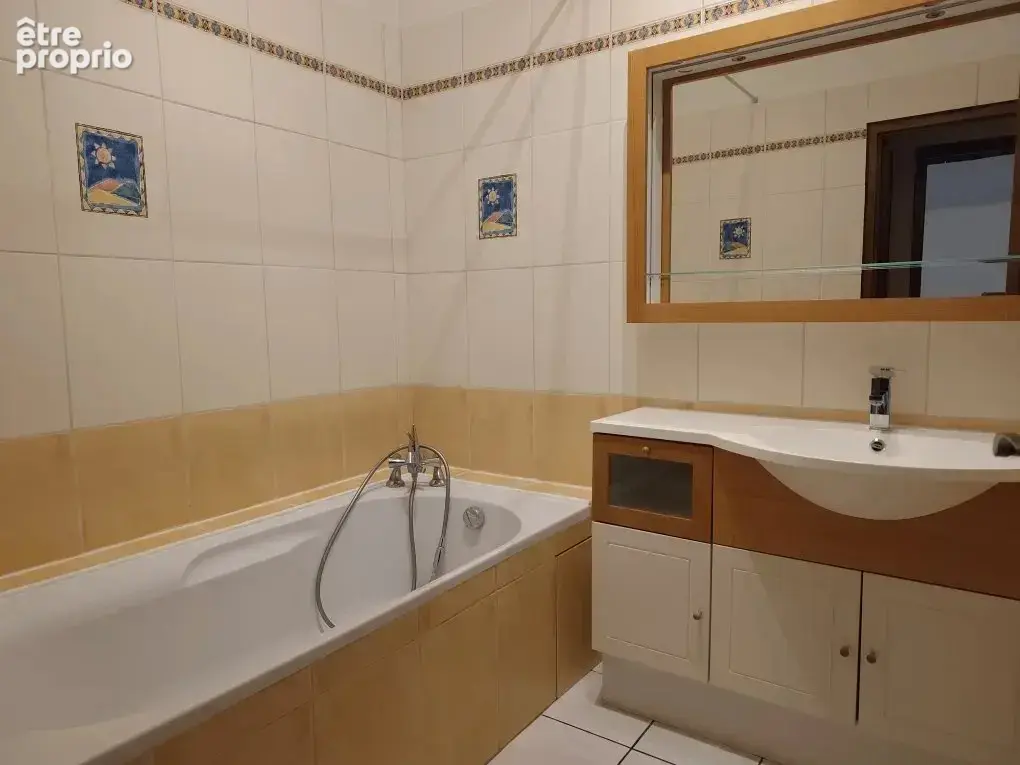 Appartement 4 pieces spacieux - photo 3