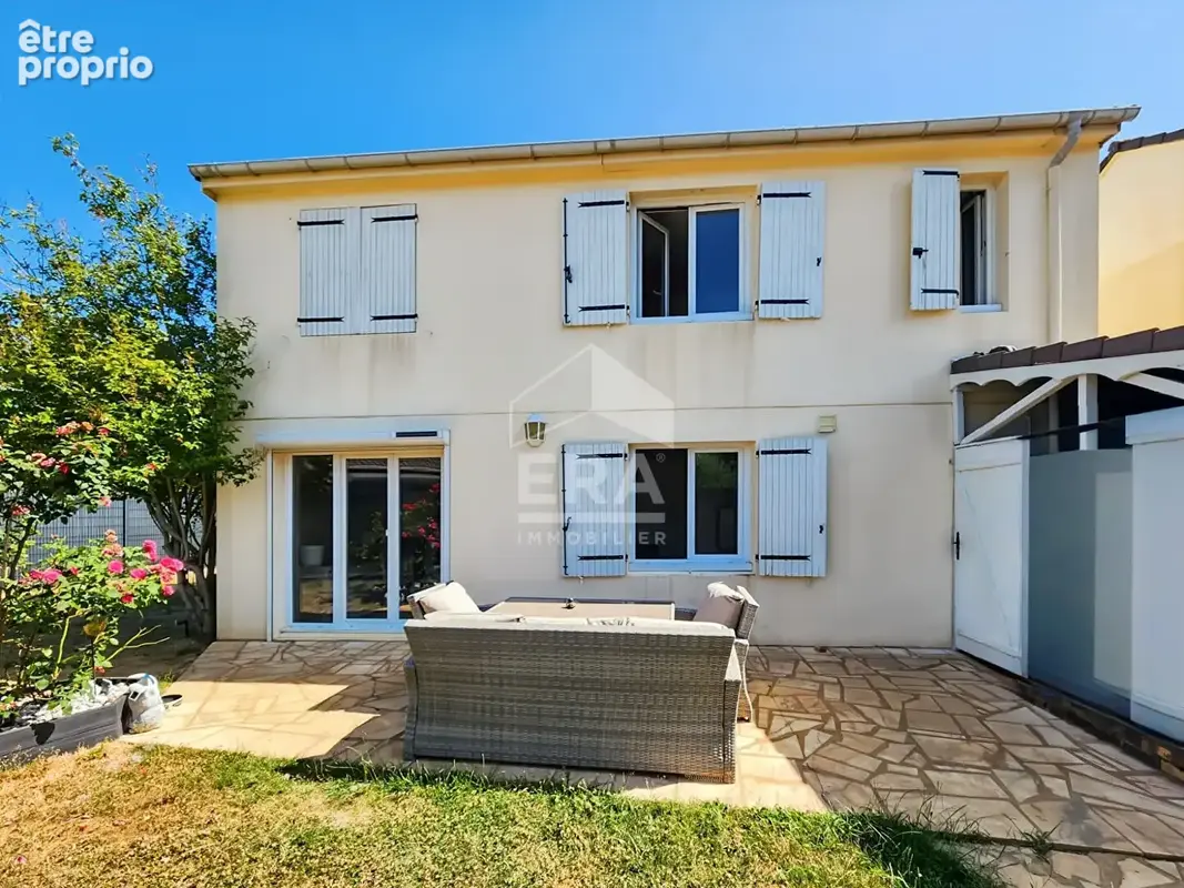 Maison Savigny Le Temple 5 pièce(s) 102.5 m2 - photo 17