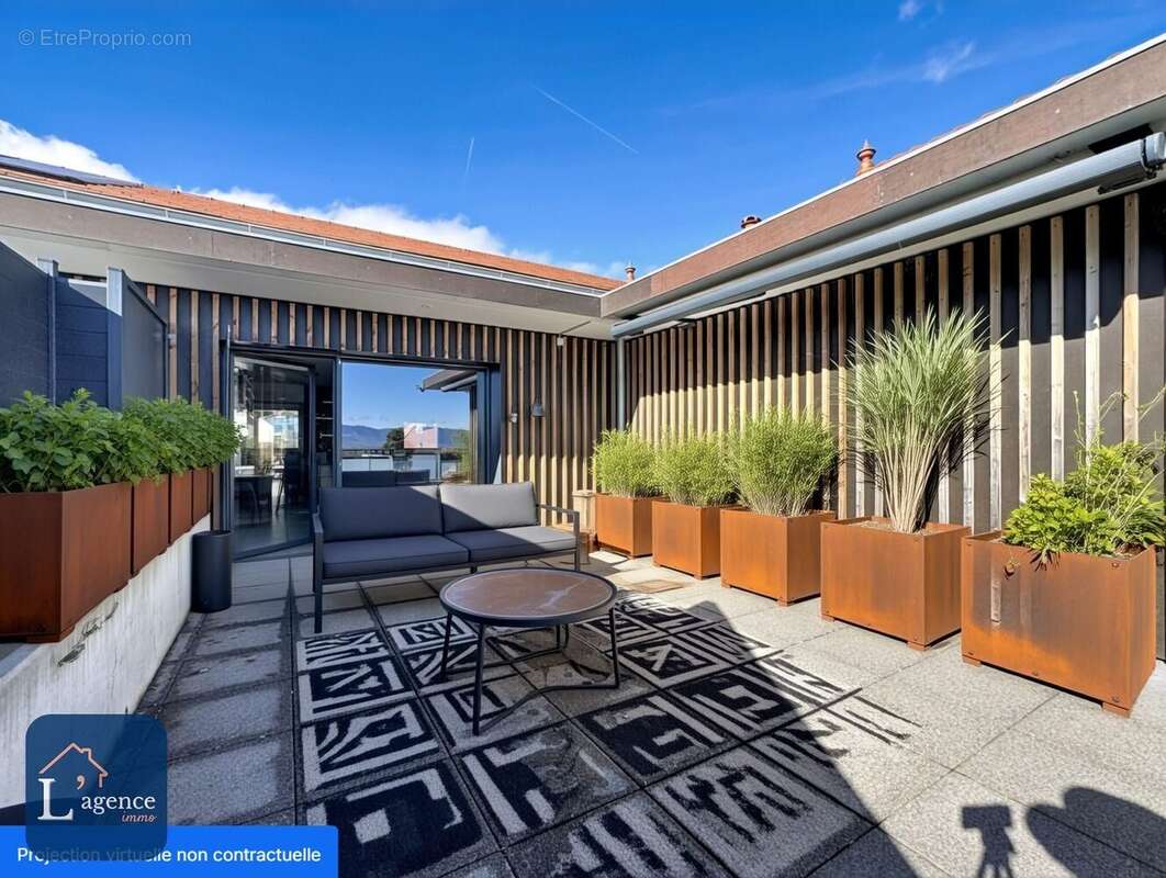 Appartement à PERON