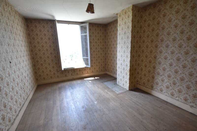 Maison à GILLY-SUR-LOIRE