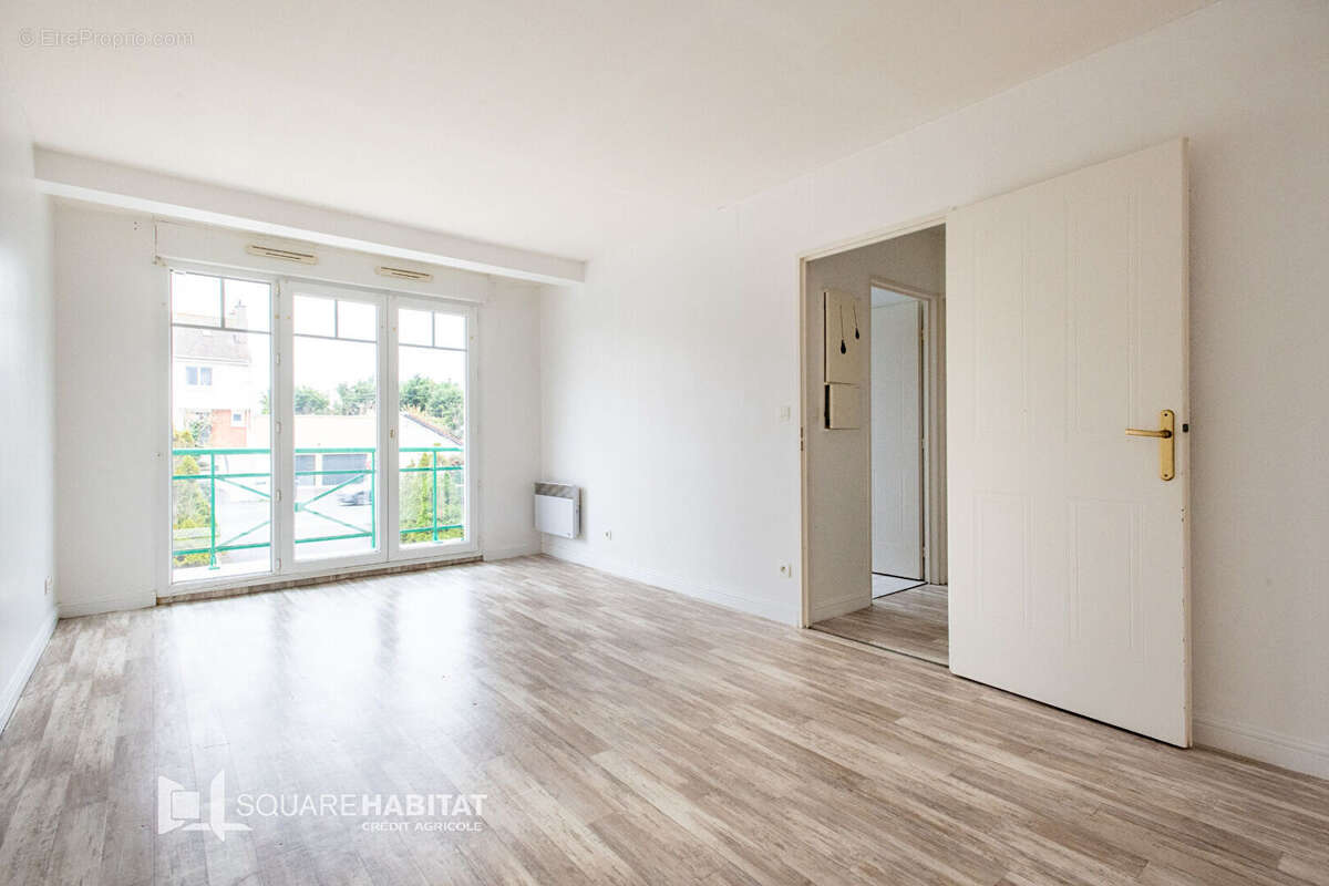 Appartement à SAINT-MARTIN-BOULOGNE