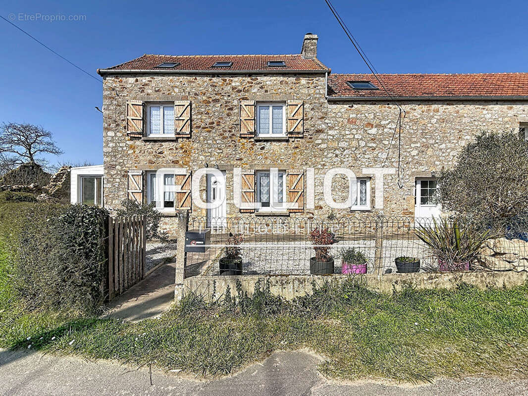 A Vendre Maison en pierres refaite avec goût dans un hameau au calme des Moitiers d'allonne  à 5 km de la mer - photo 2