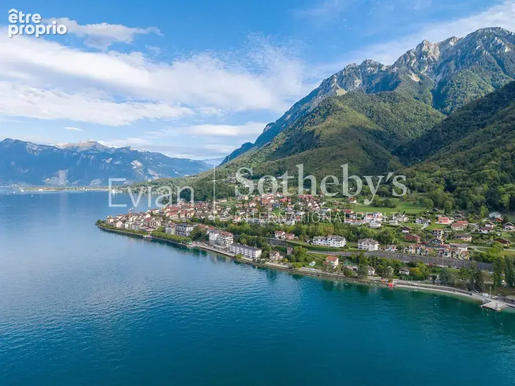 Photo Appartement à Saint-Gingolph au prix de 715 000€