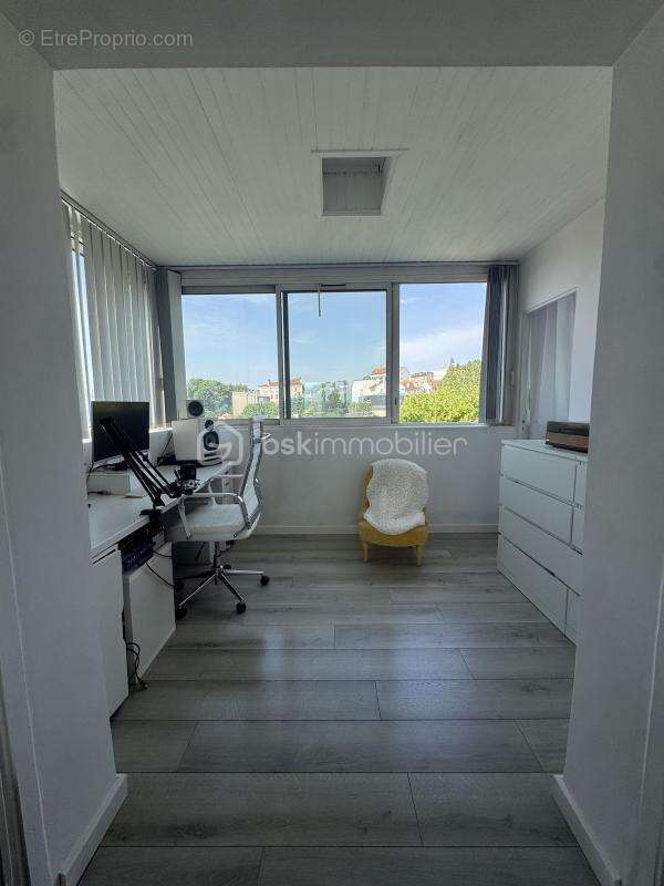 Appartement à NOGENT-SUR-MARNE
