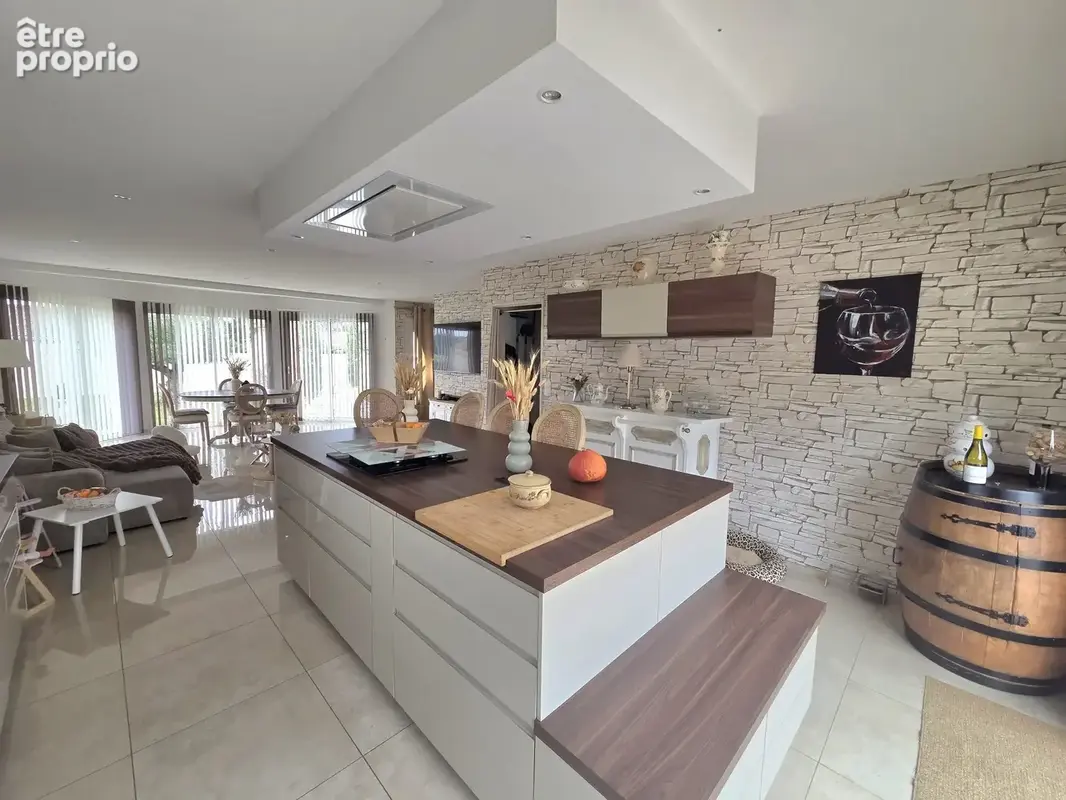 Maison 5 pièces 108 m² à vendre à Saint-Denis-De-Pile (33910) - photo 4