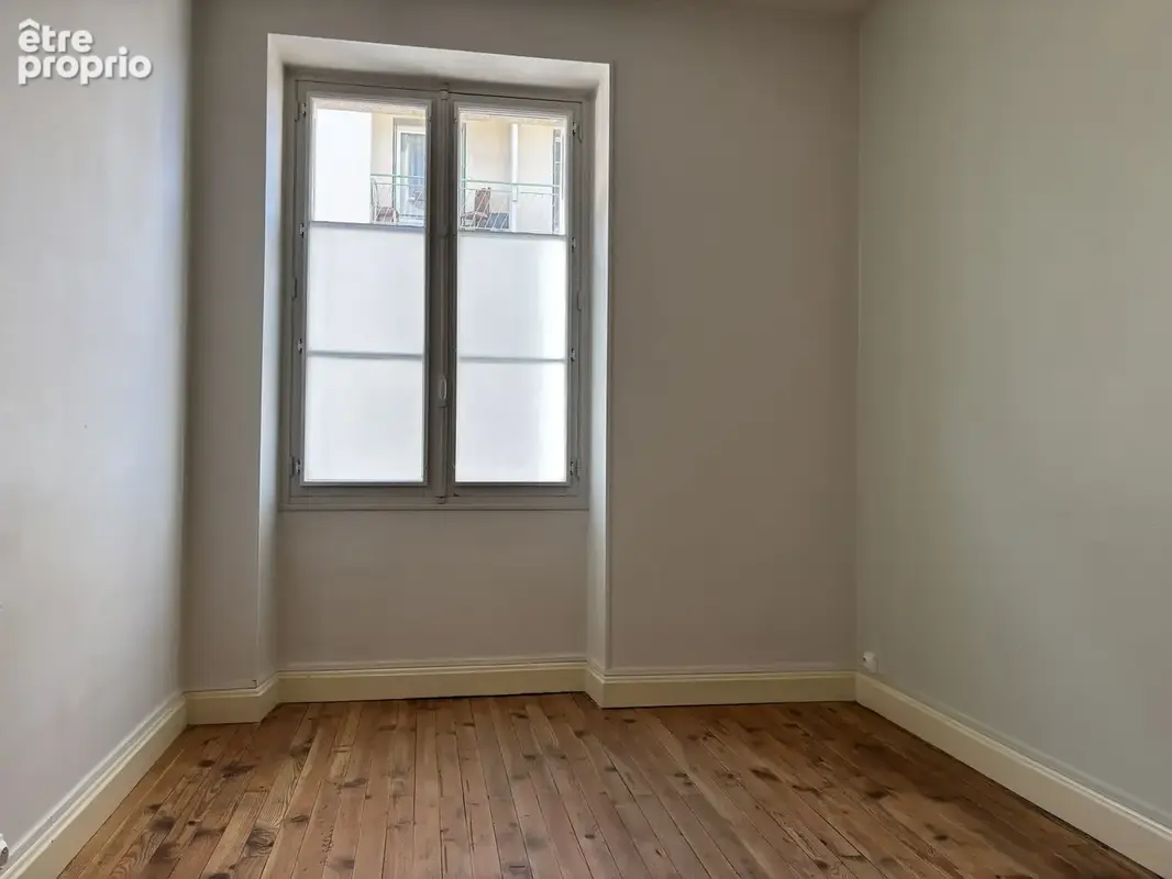 Appartement 4 pièces 76 m² à vendre à Bourg-De-Peage (26300) - photo 8