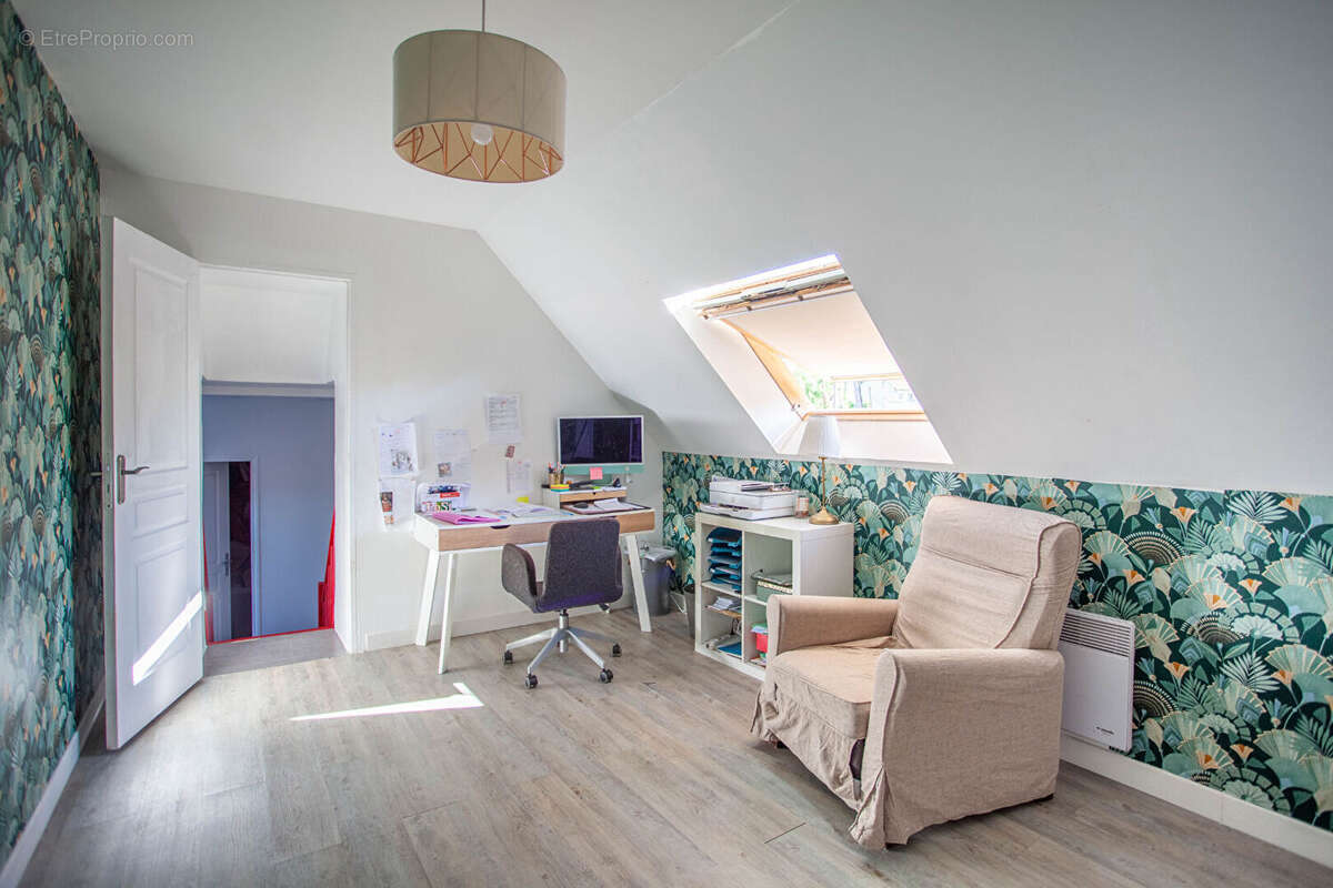 Maison à CREGY-LES-MEAUX