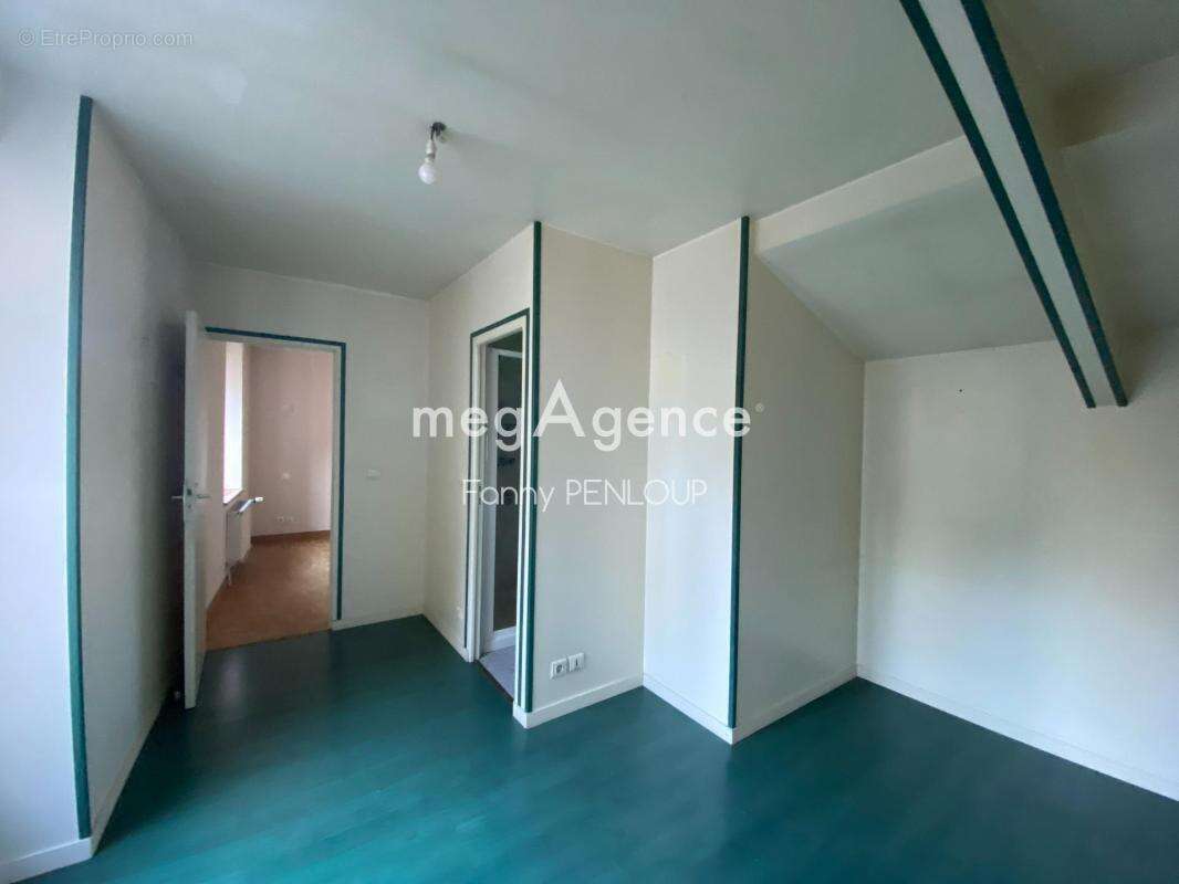 Maison à VILLEDIEU-LES-POELES