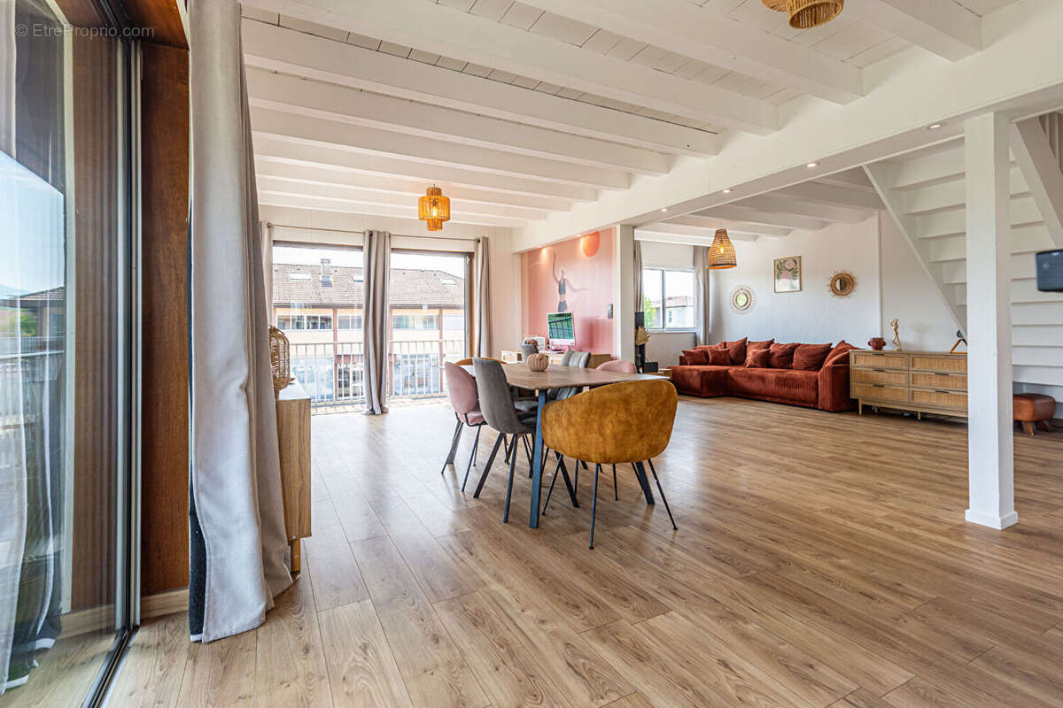 Agence immobiliere laforet - exclusivite - "cactus" - annecy - secteur meythet - appartement duplex t4 de 119.72m² - balcon - photo 12