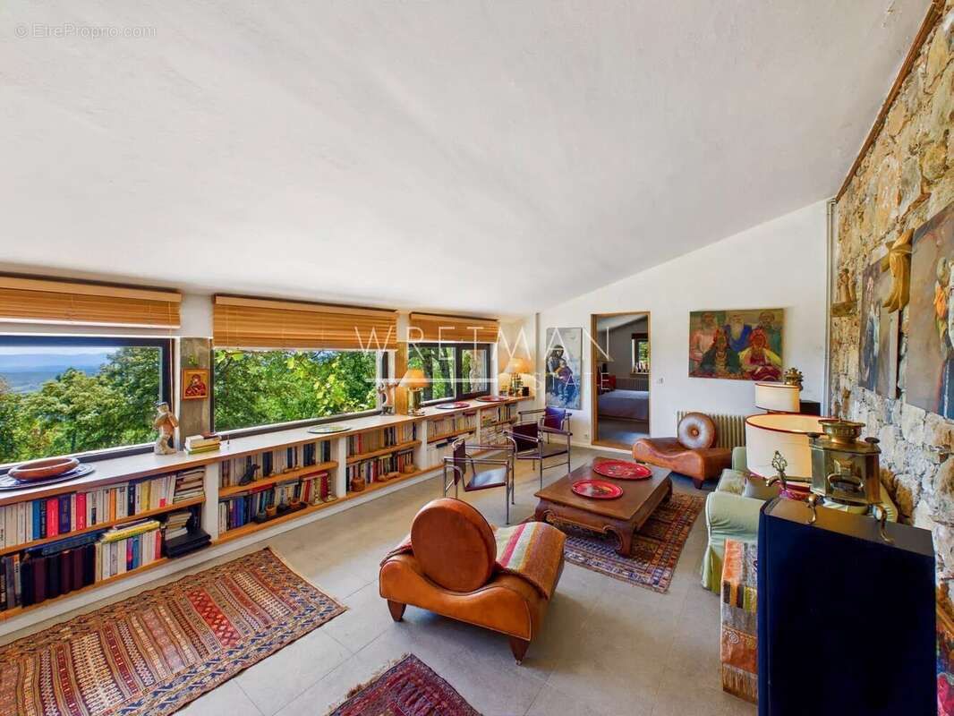 Maison à CALLAS