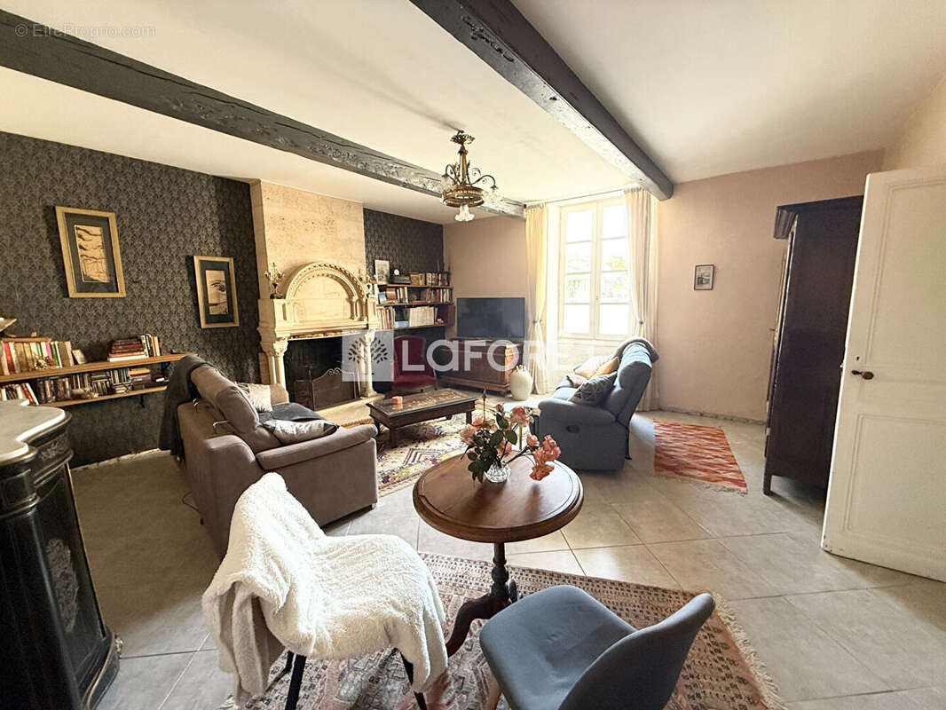 Maison à PREIGNAC