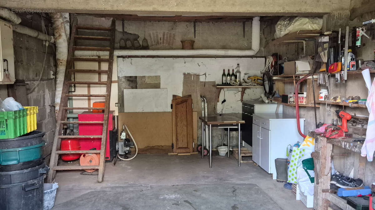 Maison à BRAGNY-SUR-SAONE