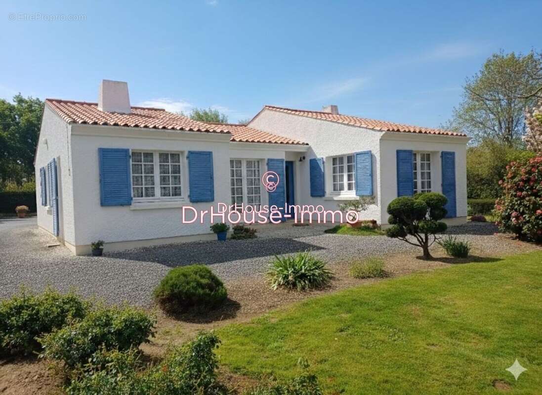 Maison 112 m² à Commequiers  - photo 24
