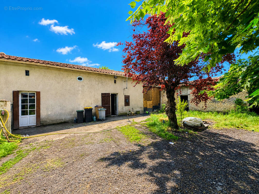 Maison à AUBEVILLE