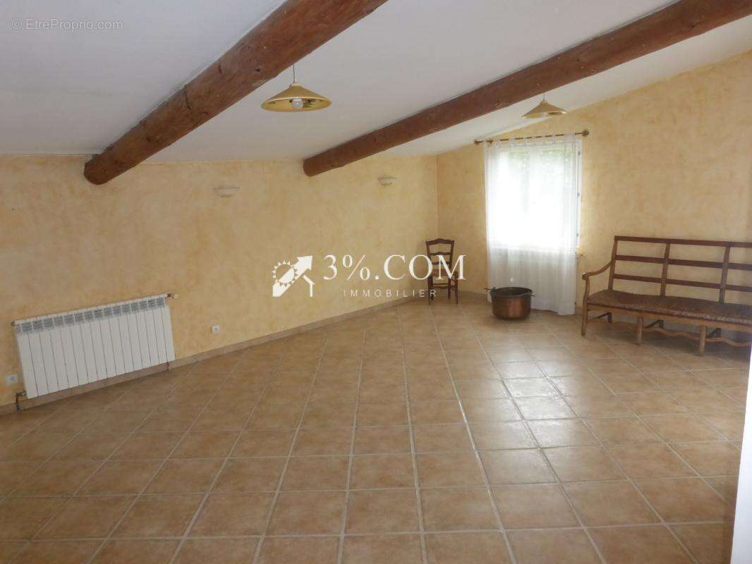 Maison à SAINT-JEAN-DU-PIN