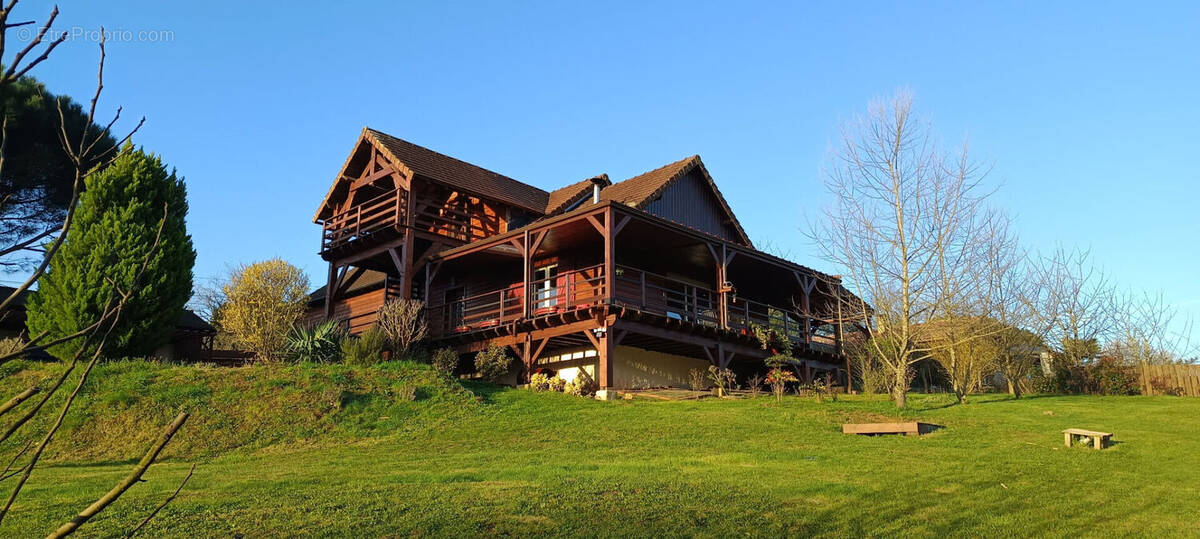 Maison à LA DOUZE