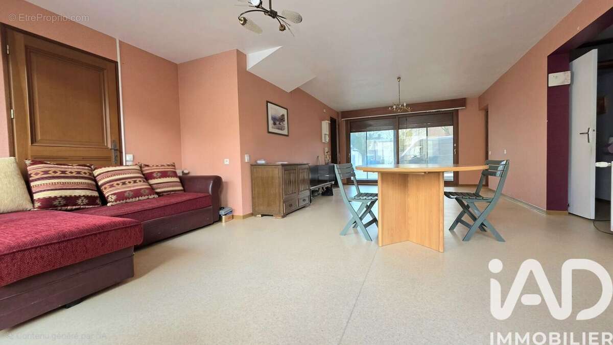 Photo 7 - Appartement à CHARLEVILLE-MEZIERES