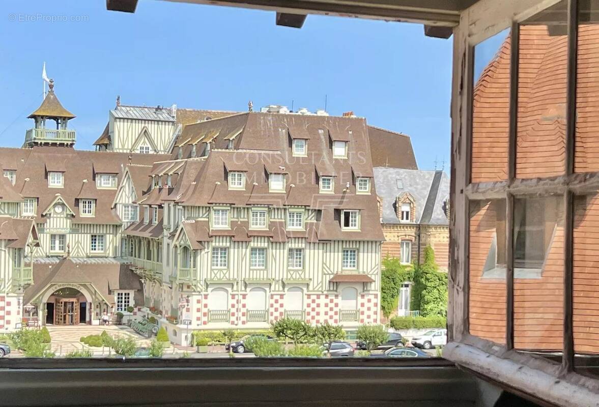 Appartement à DEAUVILLE