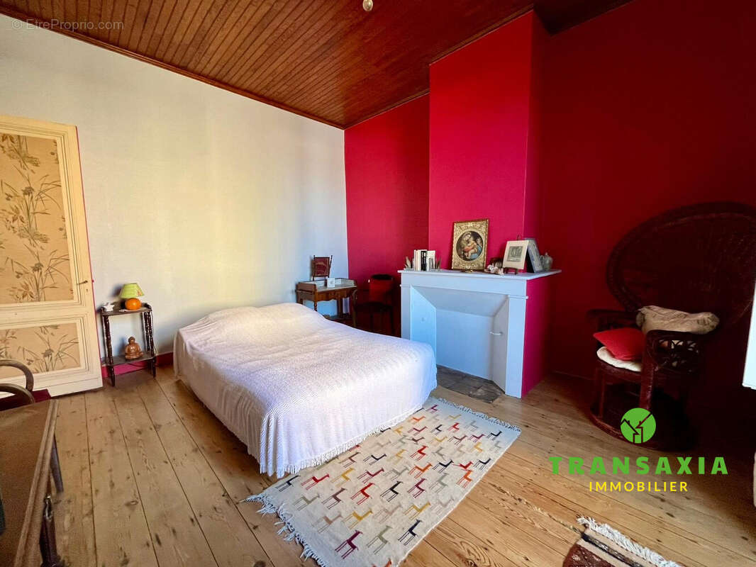 Maison 150 m² à Miramont-De-Guyenne  - photo 8