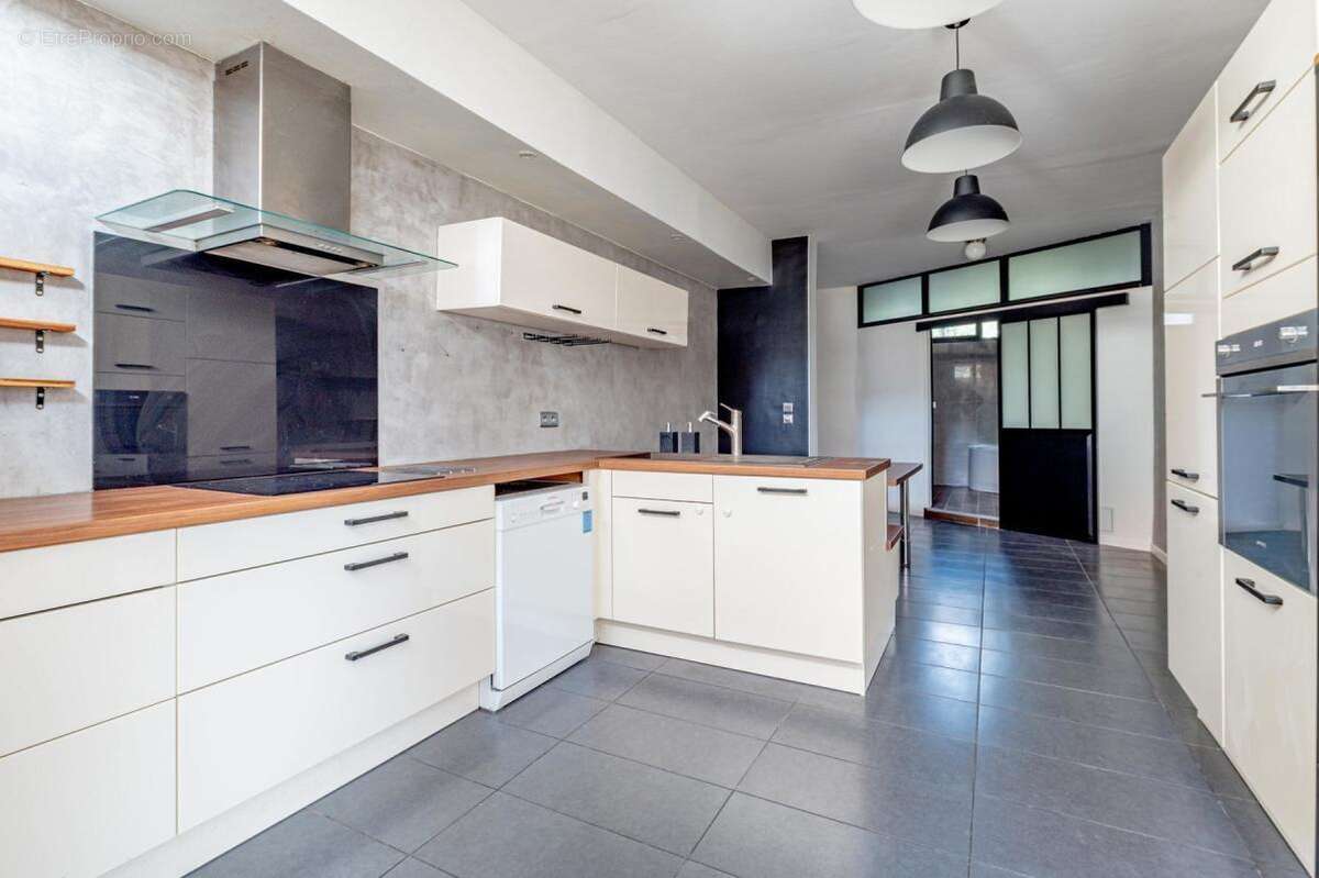 Appartement à SAINT-DENIS